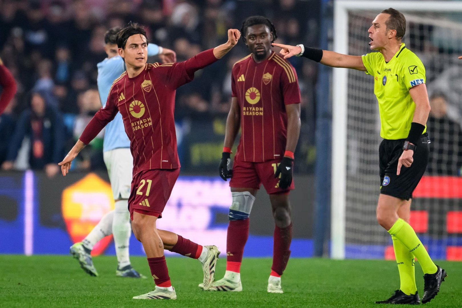 九游娱乐 -关键时刻体能课后，纽卡斯尔内部沟通备战英超，气氛紧张，高层口径保持一致(关键期理论是谁提出的)