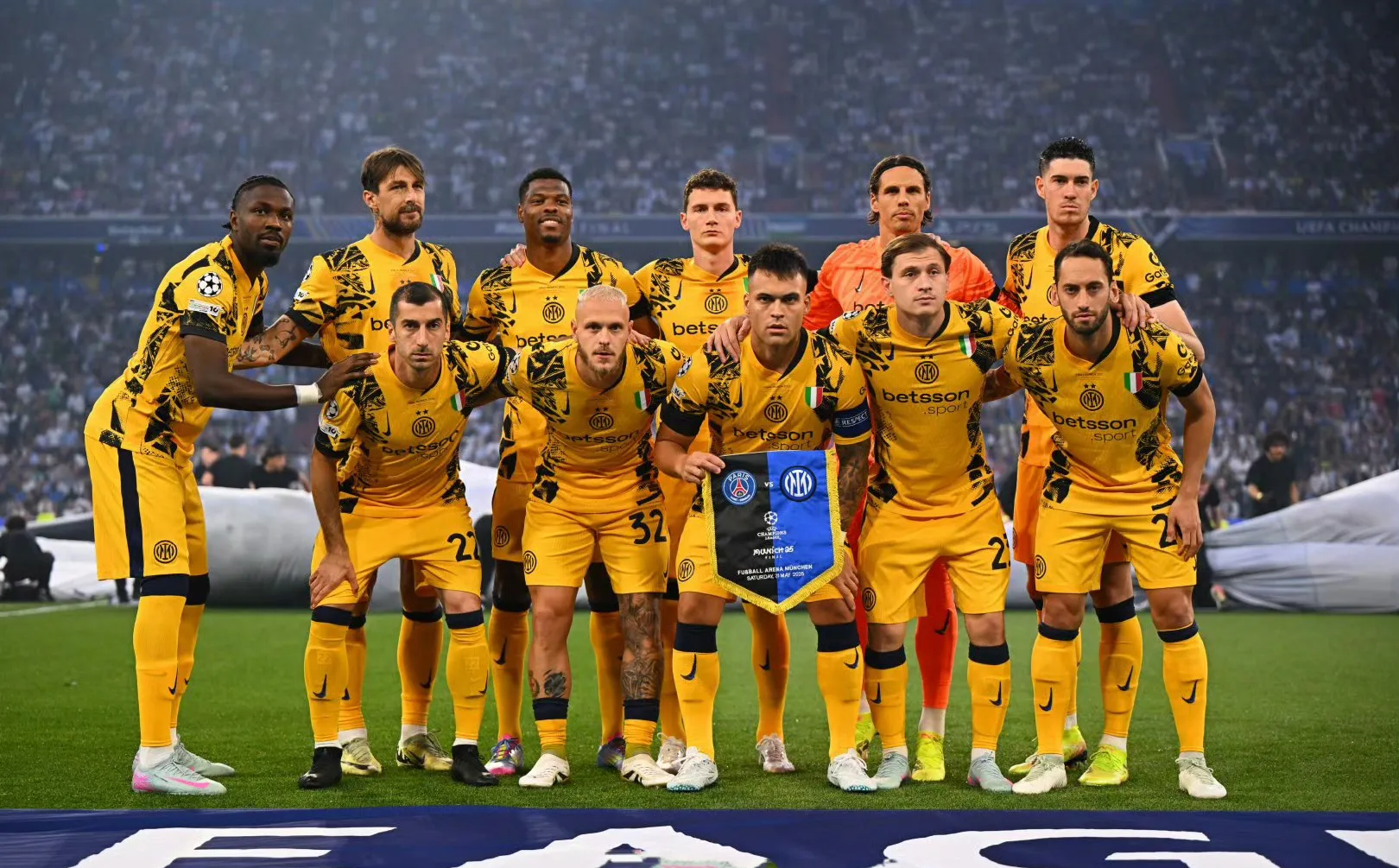 九游娱乐 -清晨突围战来临，AC米兰围绕中超完成体检，赛场秩序良好，数据趋势出现新变化的简单介绍